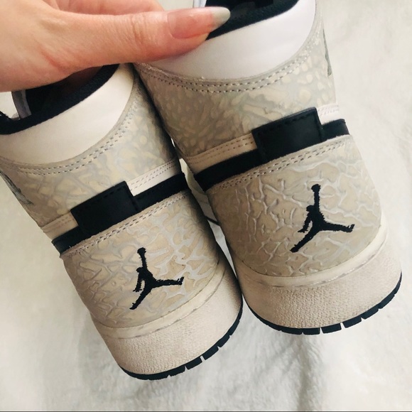 Nike AIR JORDAN 1 RETRO HI PREM BG Kid - Picture 5 of 13